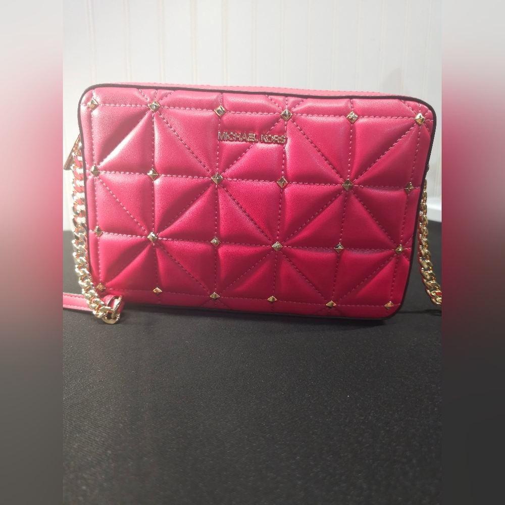 Micheal kors jet set hot pink new nwt Medium Quilted Leather Crossbody Bag 9…